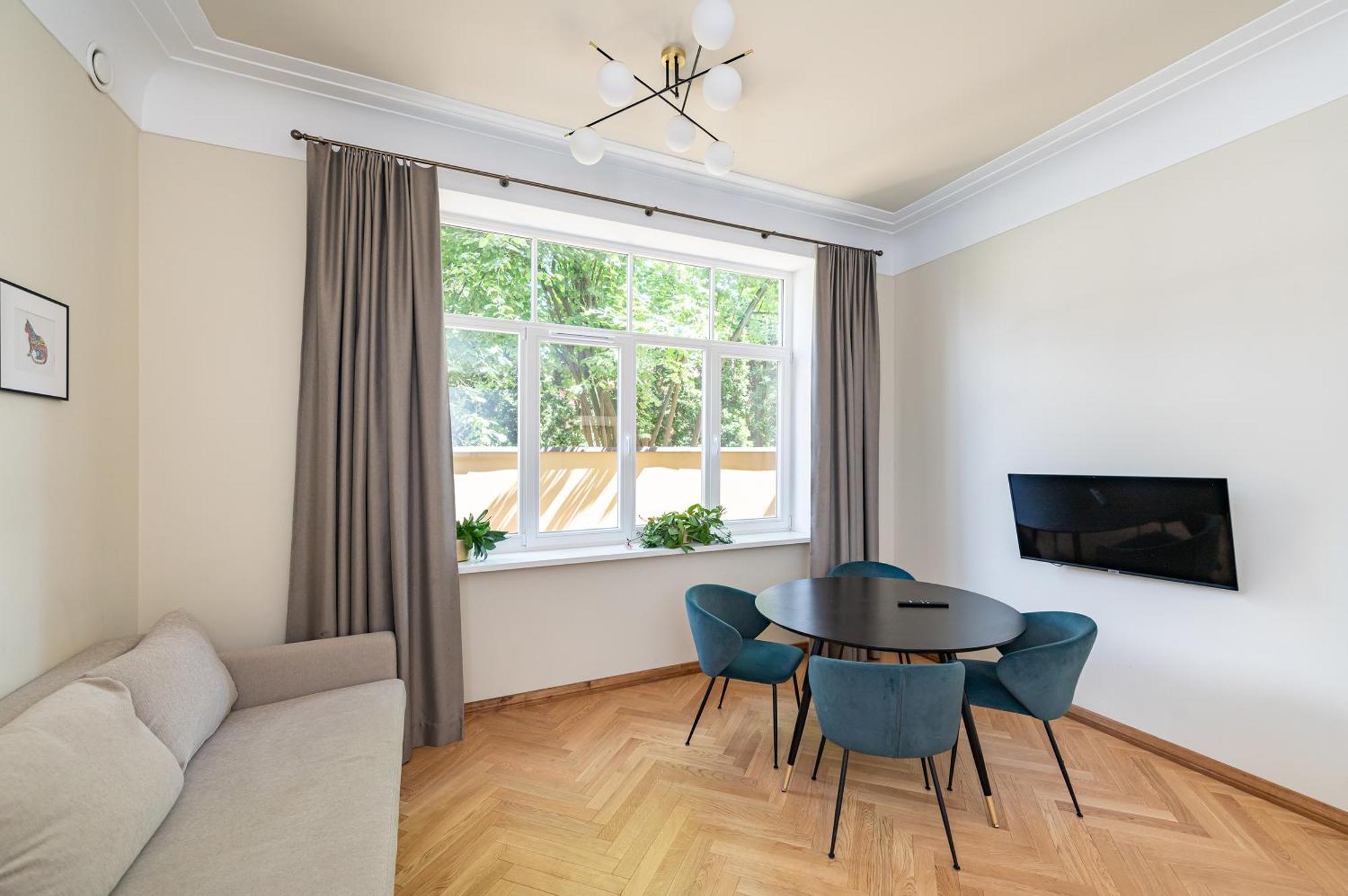 Park Avenue Apartments By Hostlovers Каунас Екстер'єр фото