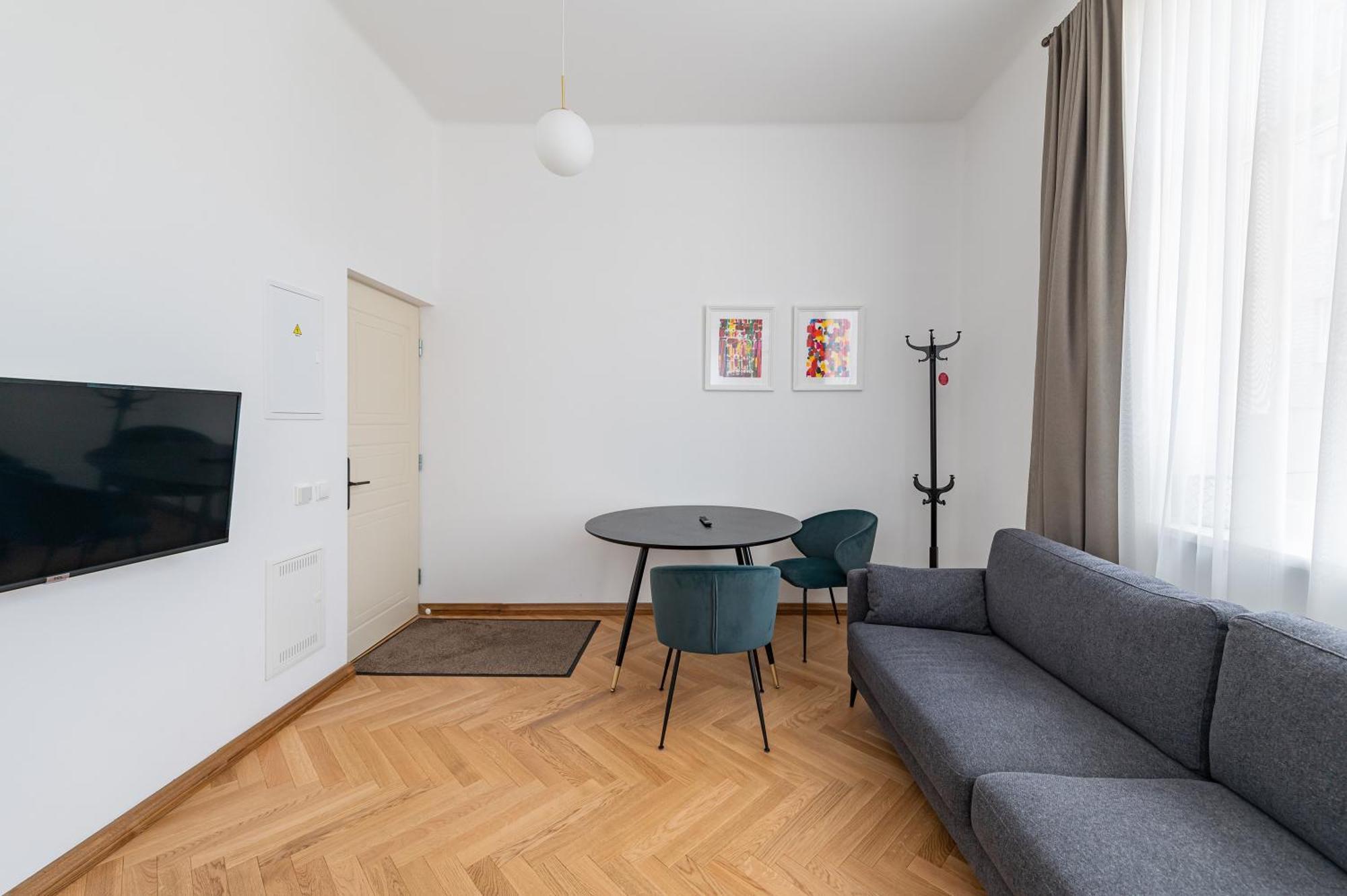 Park Avenue Apartments By Hostlovers Каунас Екстер'єр фото